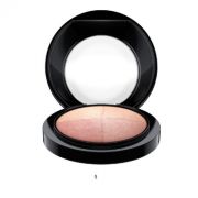 MAC Mineralize Skinfinish